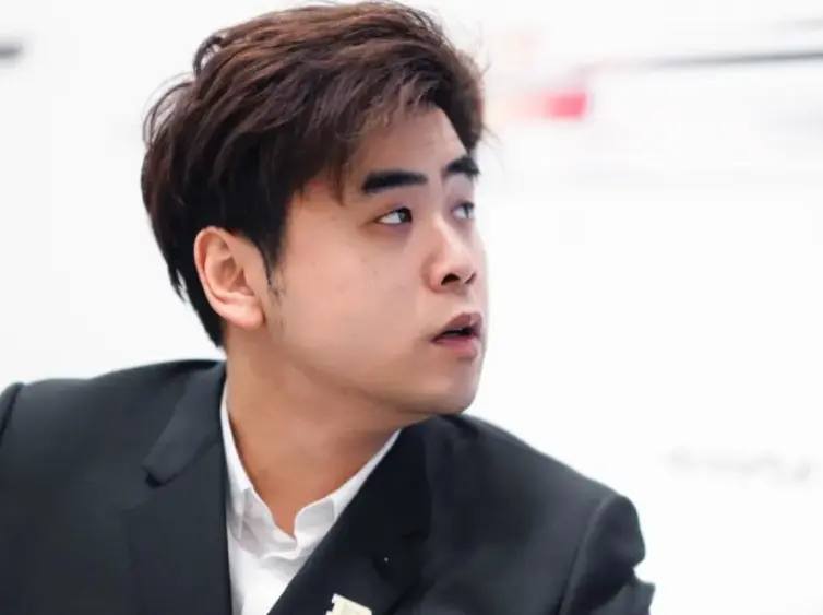 https, div, 比普通选手 https, div, 比普通选手