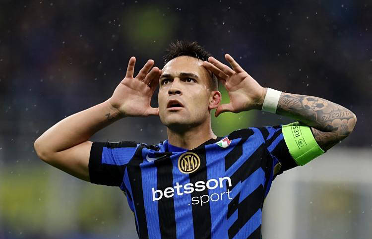 额薪资, 长劳塔罗由 额薪资, 长劳塔罗由